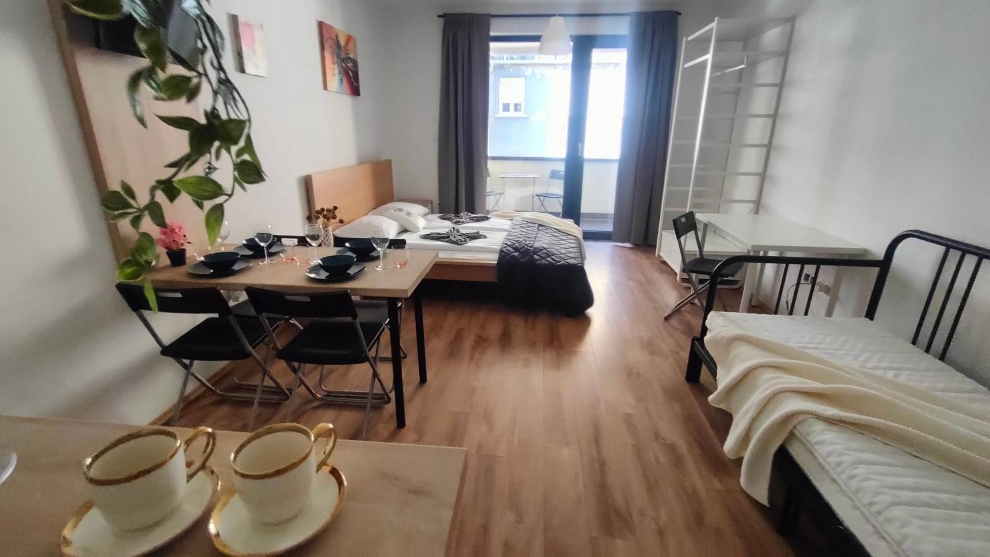 בודפשט Super Cozy & Central Apartment מראה חיצוני תמונה
